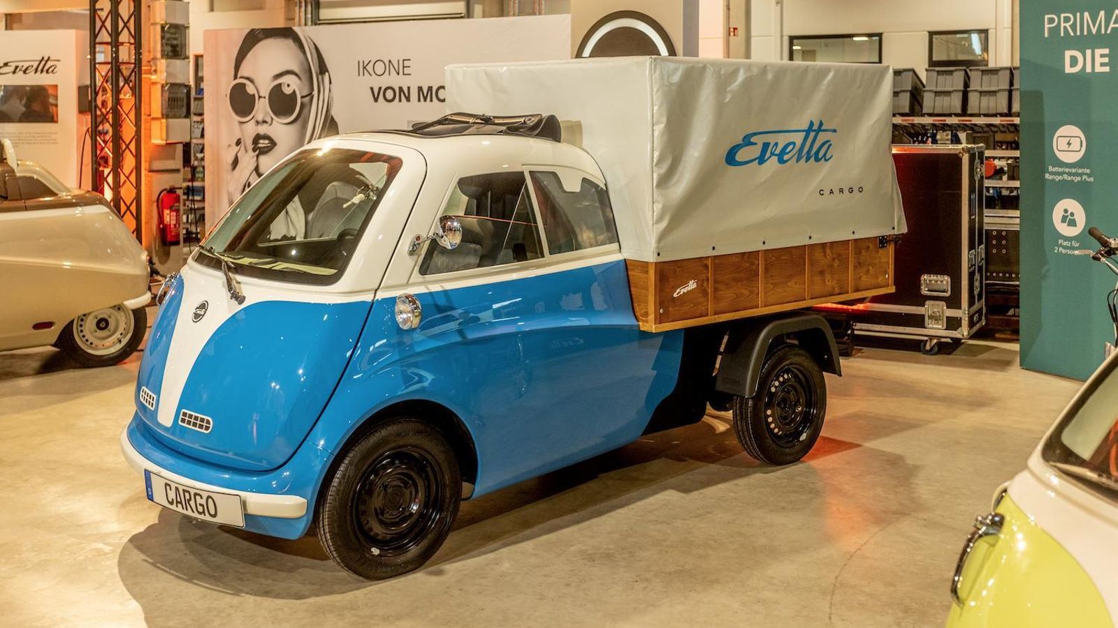 Está anunciada una versión Cargo. En este pick-up no sólo la distancia entre ejes es mucho mayor, sino que el eje trasero es similar al delantero en cuanto a la anchura de vías.