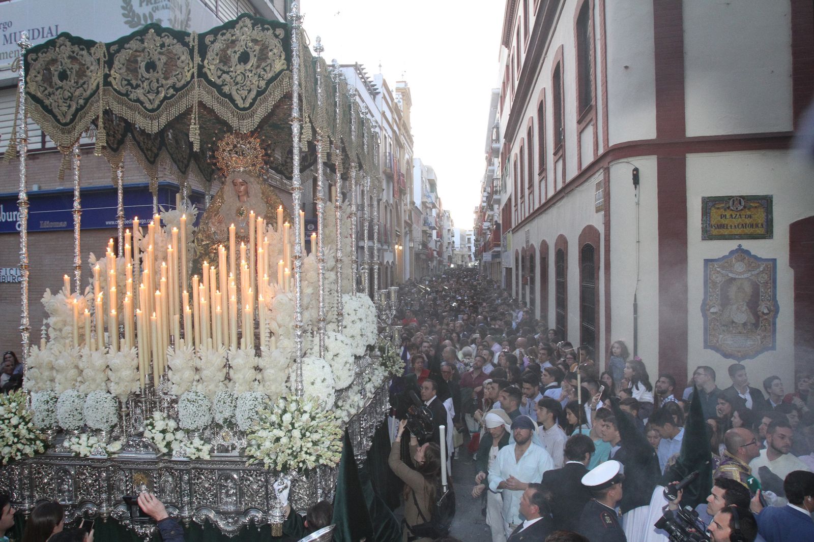 Imágenes de la Hermandad del Santísimo Cristo de la Expiración y Nuestra Señora de la Esperanza