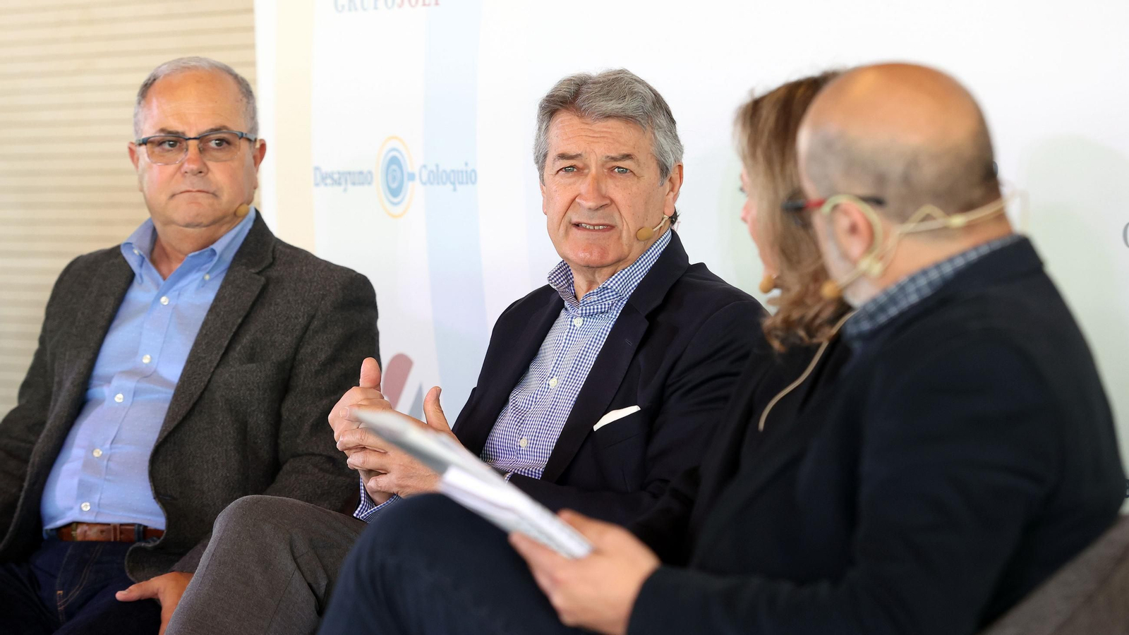 Desayuno coloquio "Retos y oportunidades del sector primario den la provincia de Cádiz" en Bodegas Luis Pérez en Jerez
