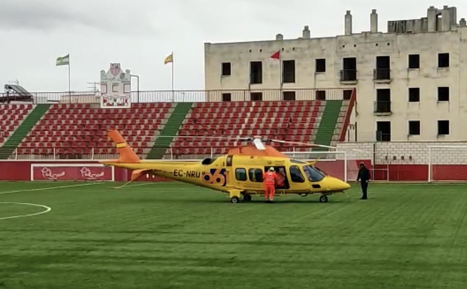 El pequeño fue trasladado ayer en helicóptero desde La Palma al Hospital Virgen del Rocío de Sevilla