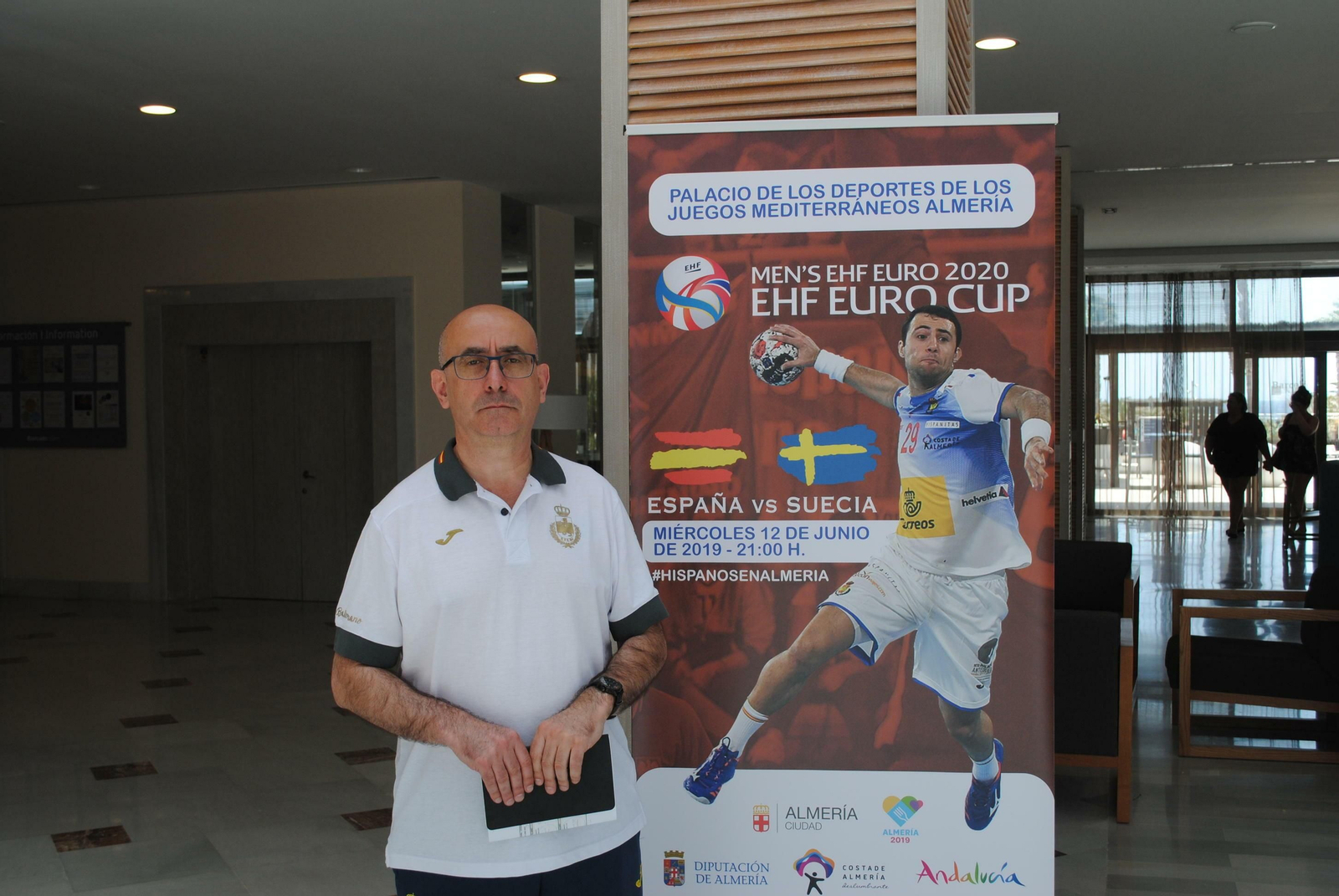 Los Hispanos llegan a Almería, donde juegan el miércoles ante Suecia