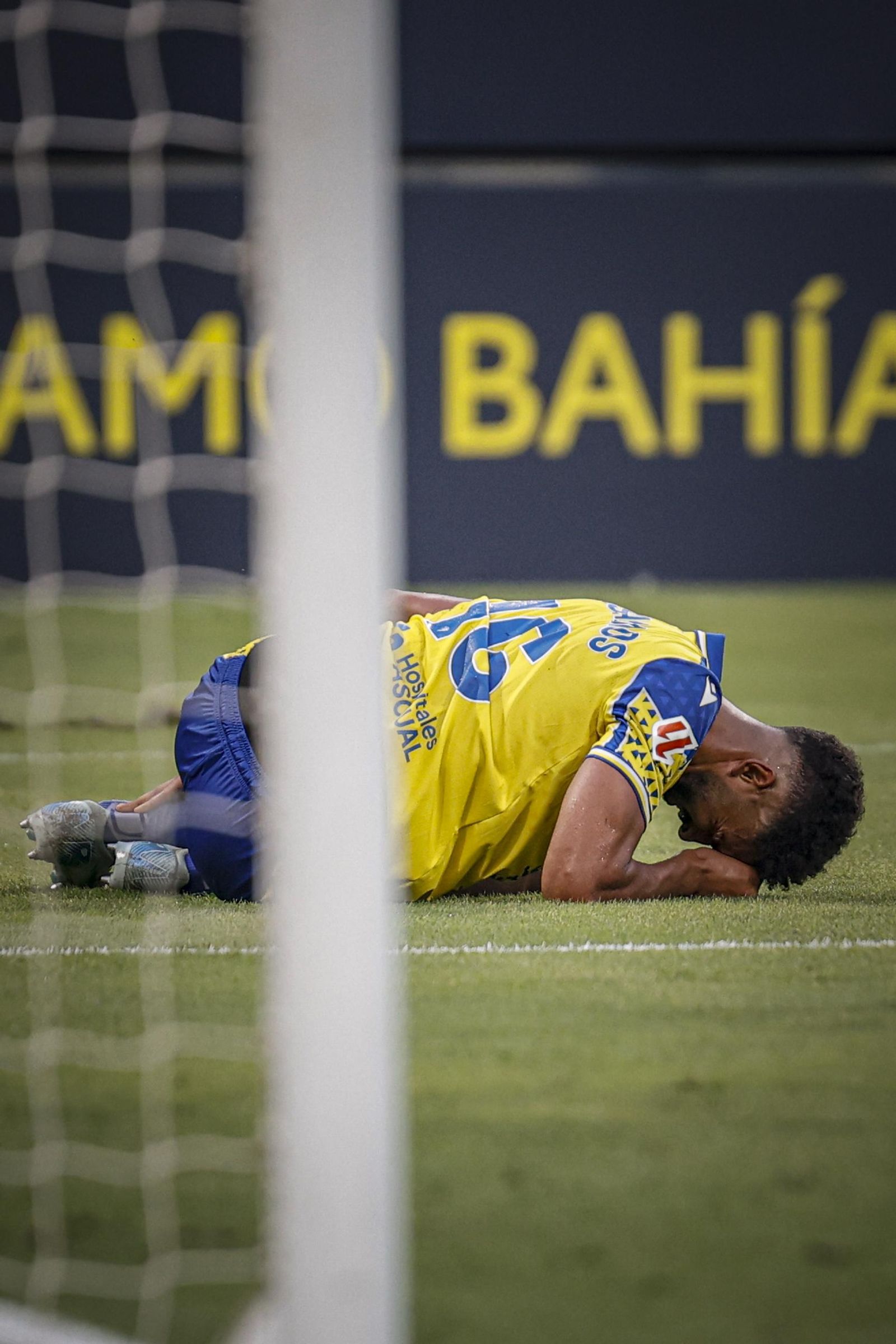 Búscate entre las fotos del partido de fútbol Cádiz CF - CD Tenerife de la Liga Hypermotion