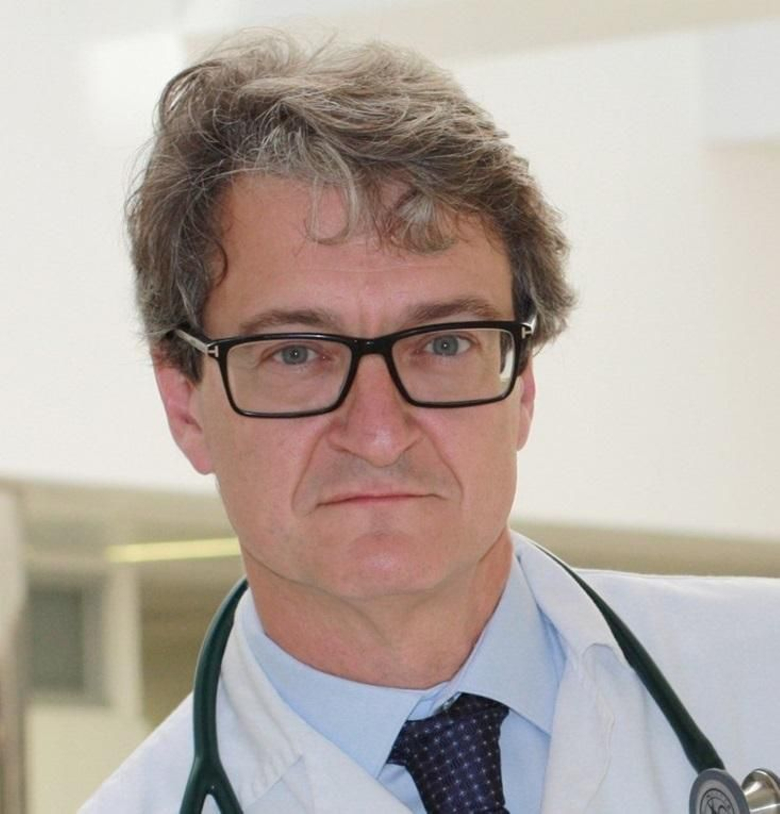 El doctor Juan José Gómez Doblas. El doctor Juan José Gómez Doblas.