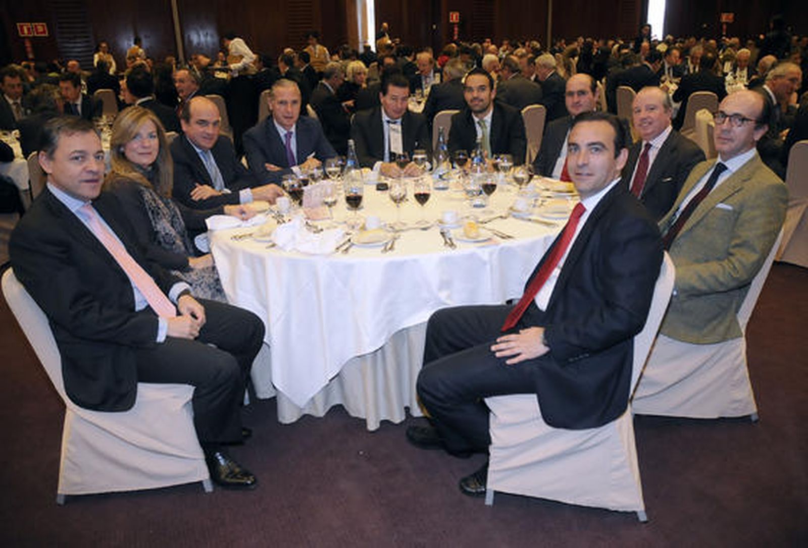 David Moreno, Pilar Luengo, Luis Miguel Martín, Leonardo Rodríguez de la Borbolla, José Pérez, Dionisio López, José Manuel Uceda, Juan Ortueta, Luis María González y Manuel Iturbe. / Reportaje gráfico: Juan Carlos Vázquez y Victoria Hidalgo