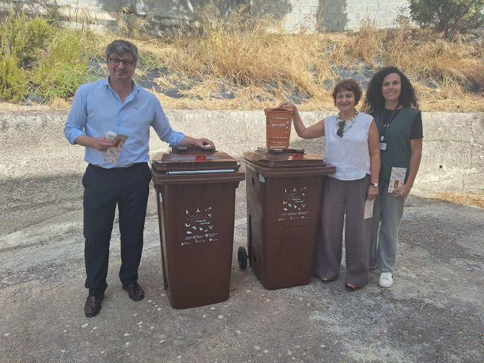 Presentación de la campaña informativa sobre el contenedor marrón en Puente Genil.