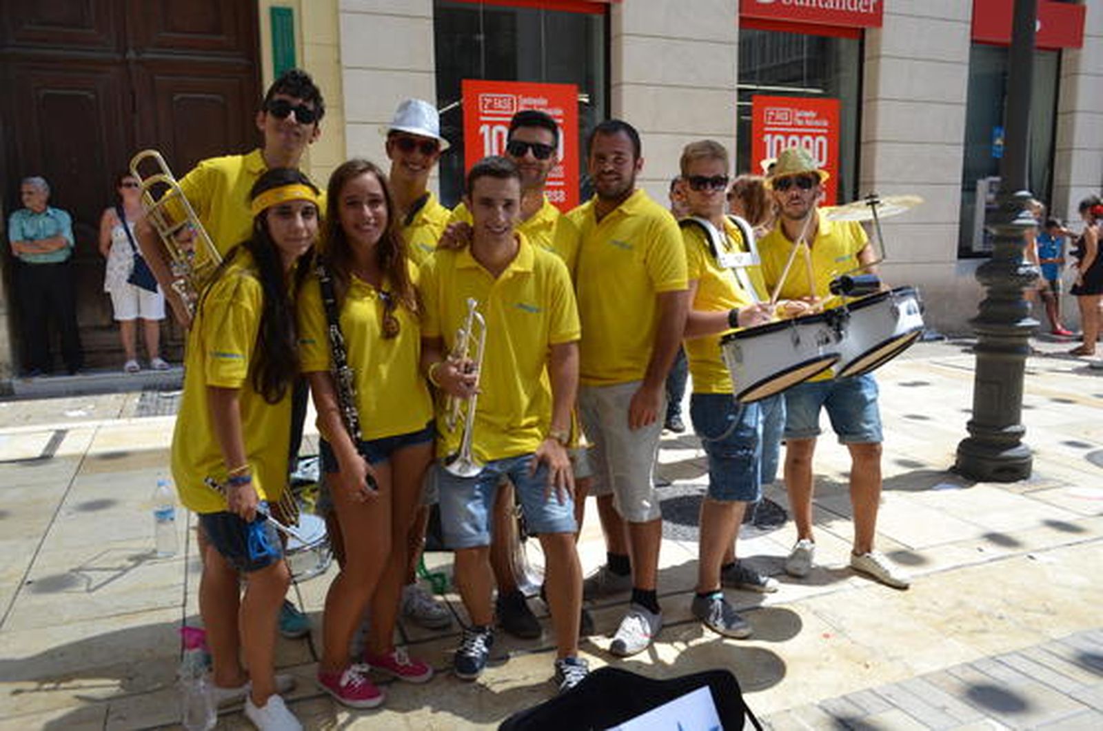 Jolgorio en el Real y en el centro

Foto: Marta González / Javier Albiñana