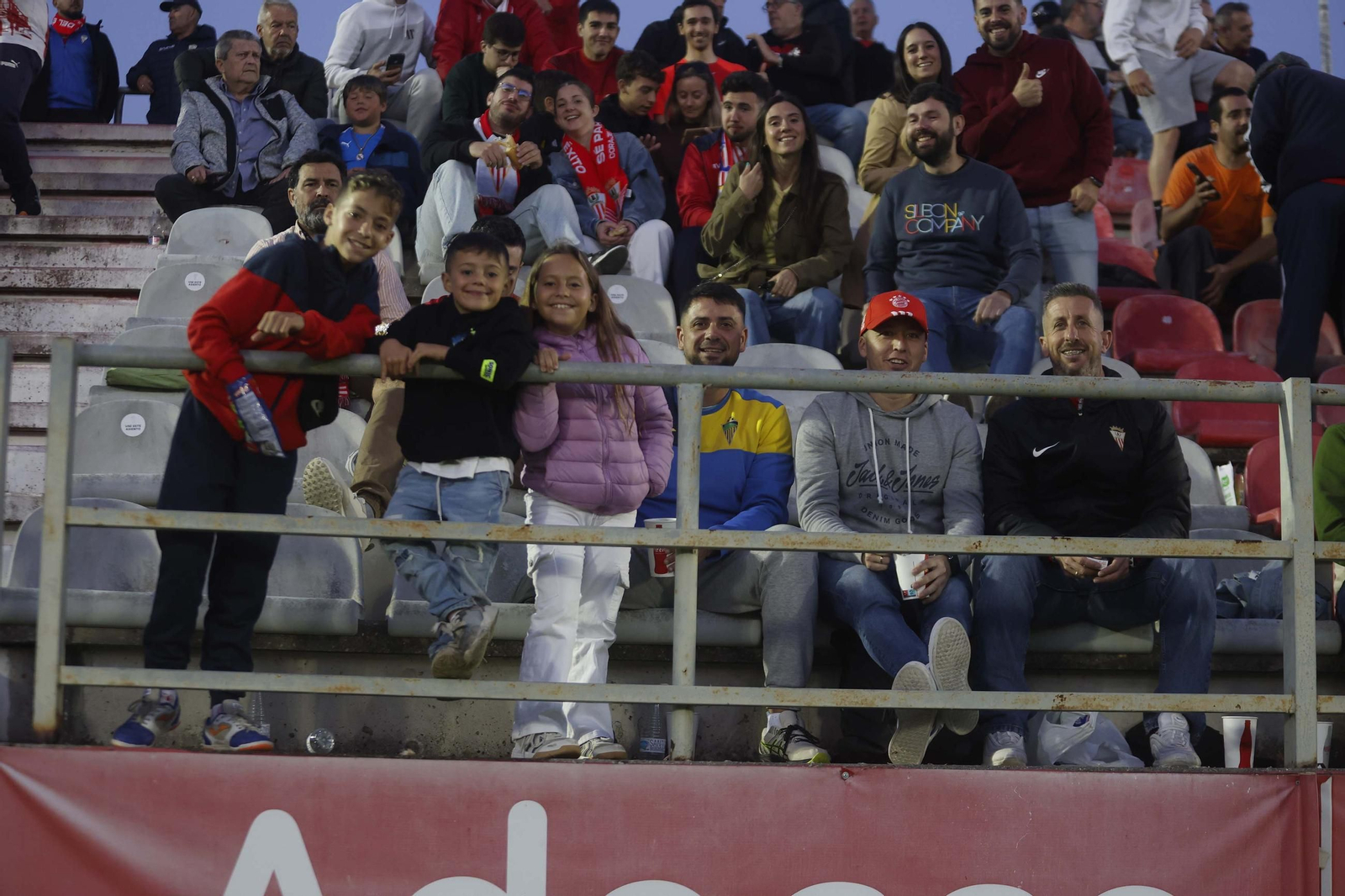 Búscate en el Algeciras - Betis Deportivo en el Nuevo Mirador