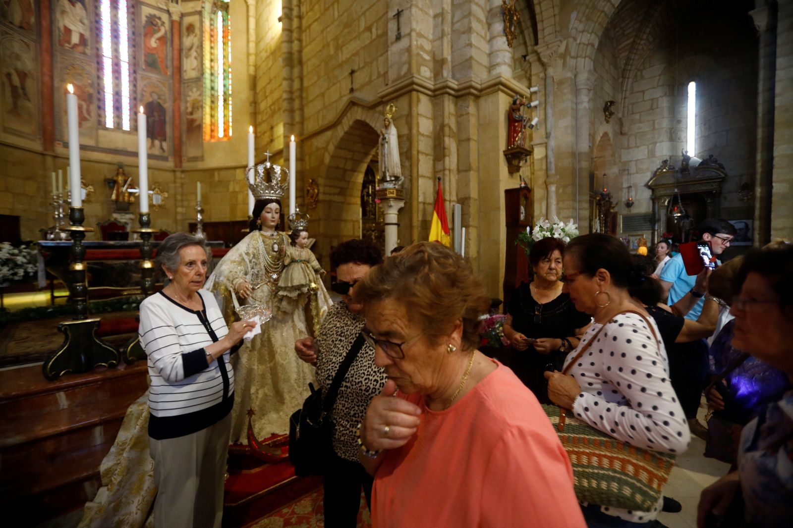La tradición de visitar a la Virgen de los Remedios de Córdoba en martes 13, en imágenes