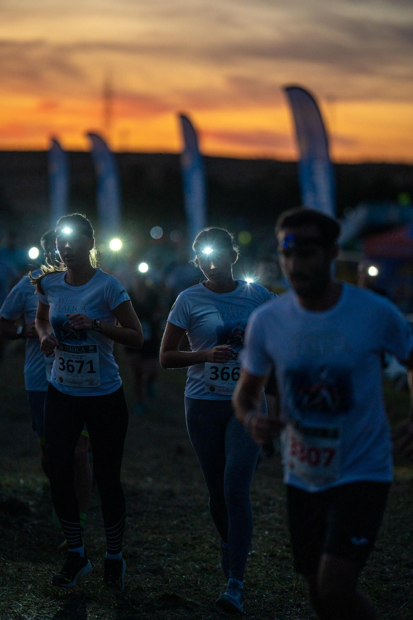 Las fotos de la prueba nocturna del Cross de Itálica