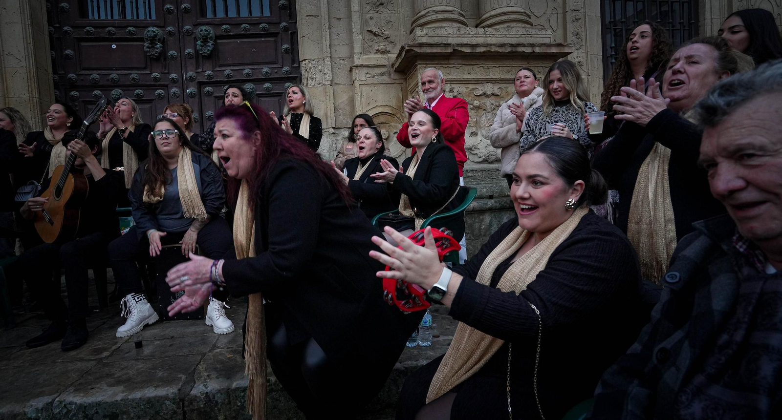 Imágenes de las zambombas del día 5 de diciembre en Jerez