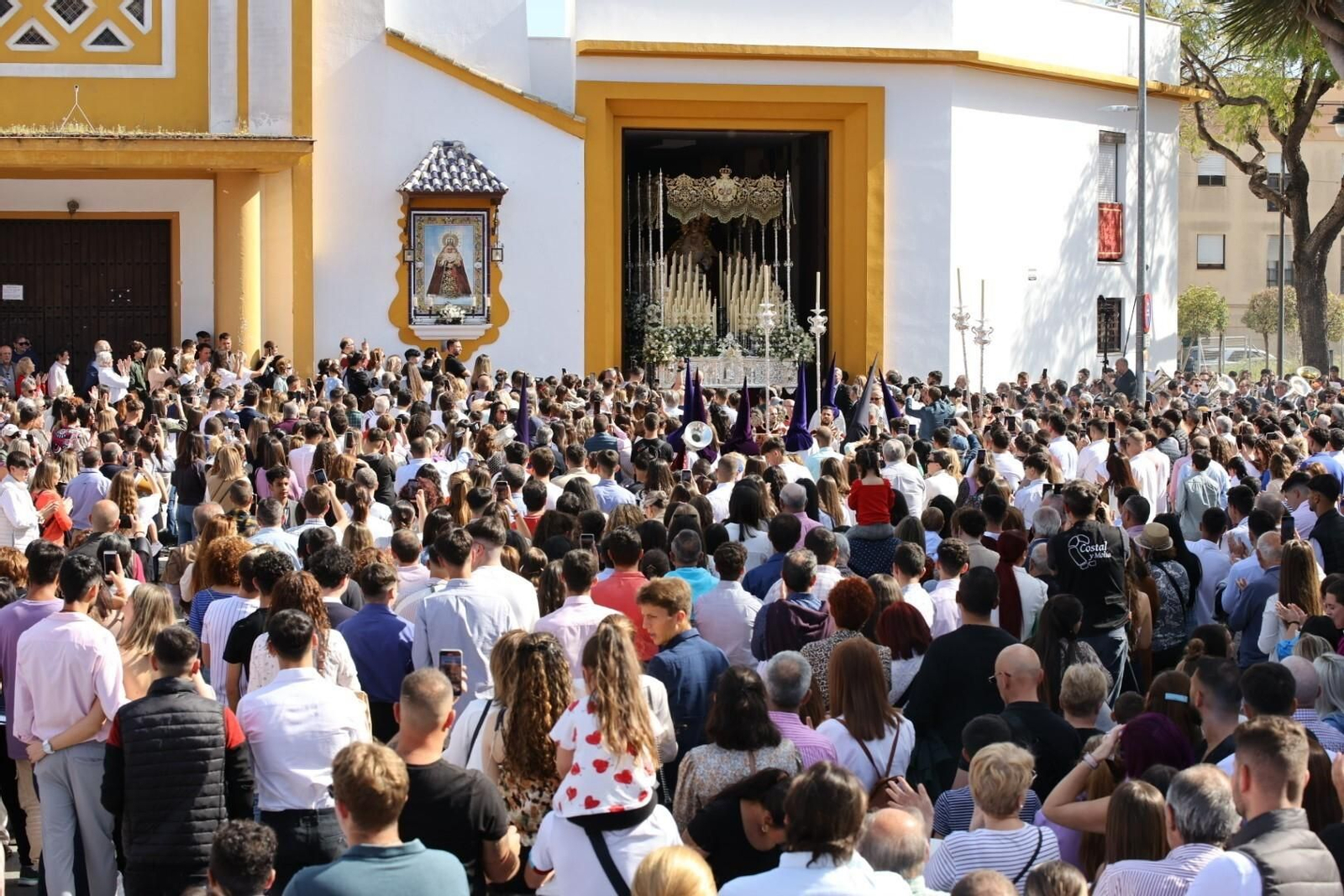 Lunes Santo en Jerez: las imágenes de la hermandad de la Candelaria