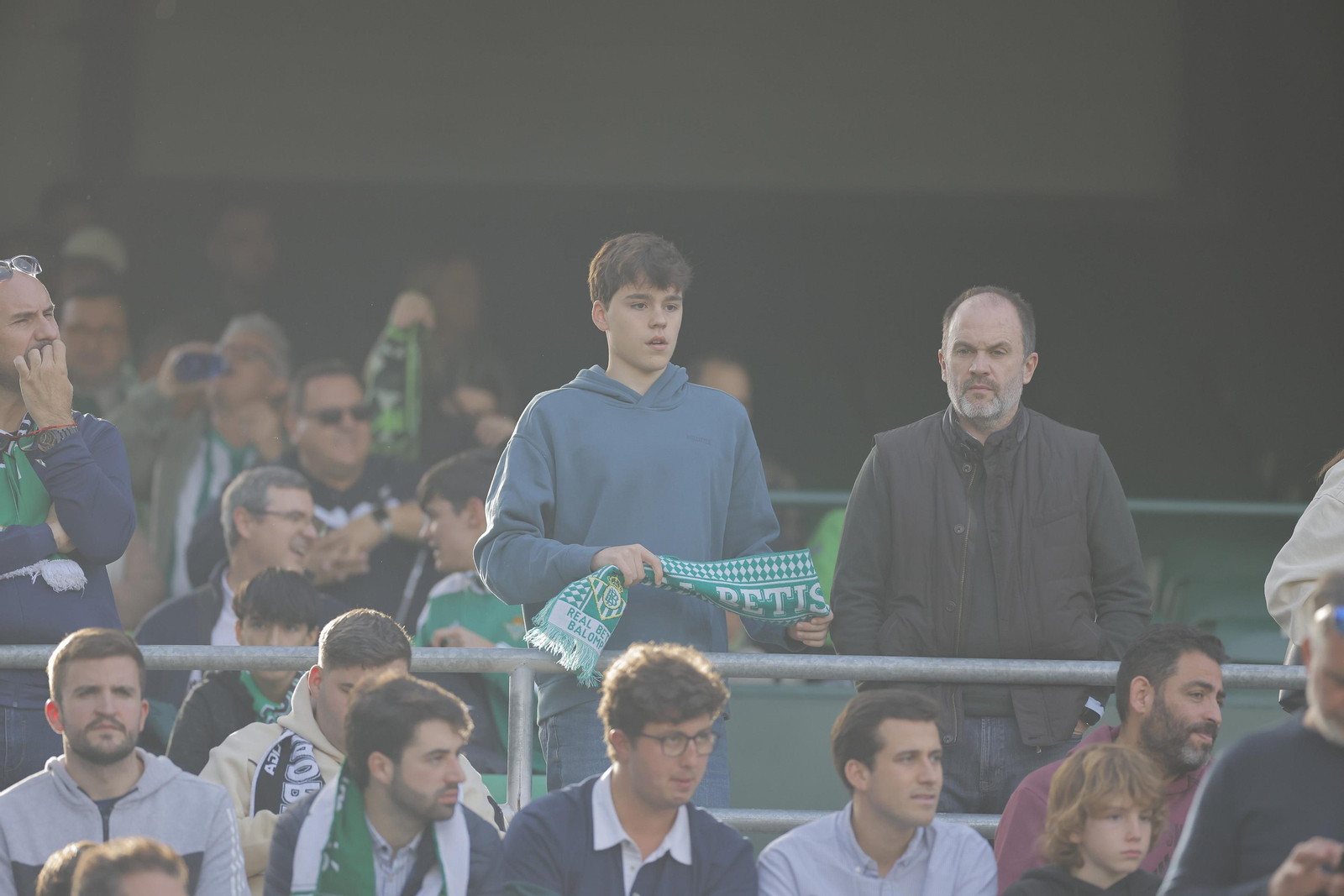 Búscate en las fotos del Betis-Real Madrid