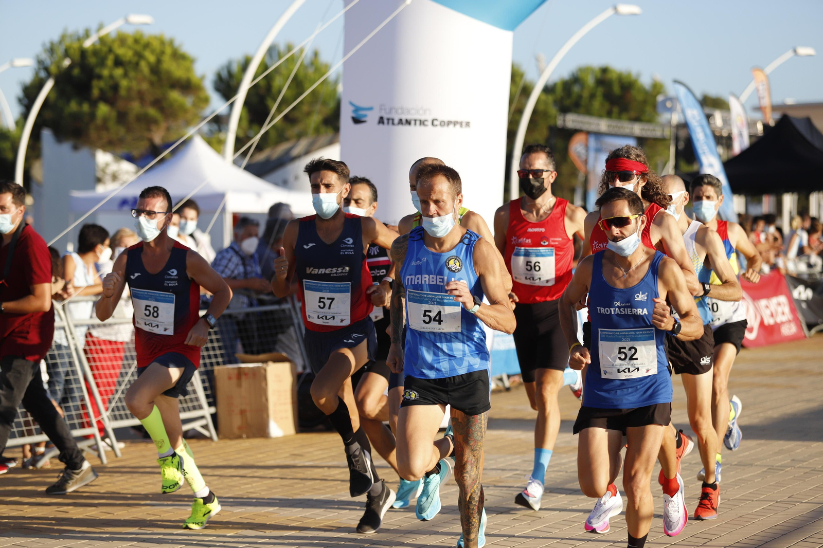 Imágenes de la carrera 10K Huelva Puerta del Descubrimiento
