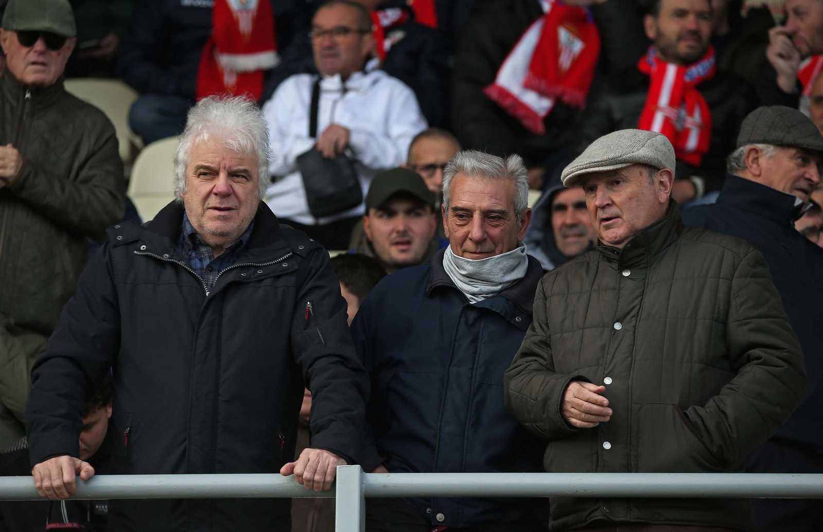 Fotos de la afición durante el Algeciras - Ceuta en el Nuevo Mirador