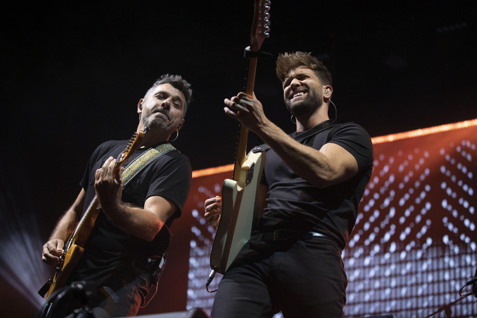 Pablo Alborán con 'la Cuarta Hoja' triunfa en la Plaza de Toros de Granada