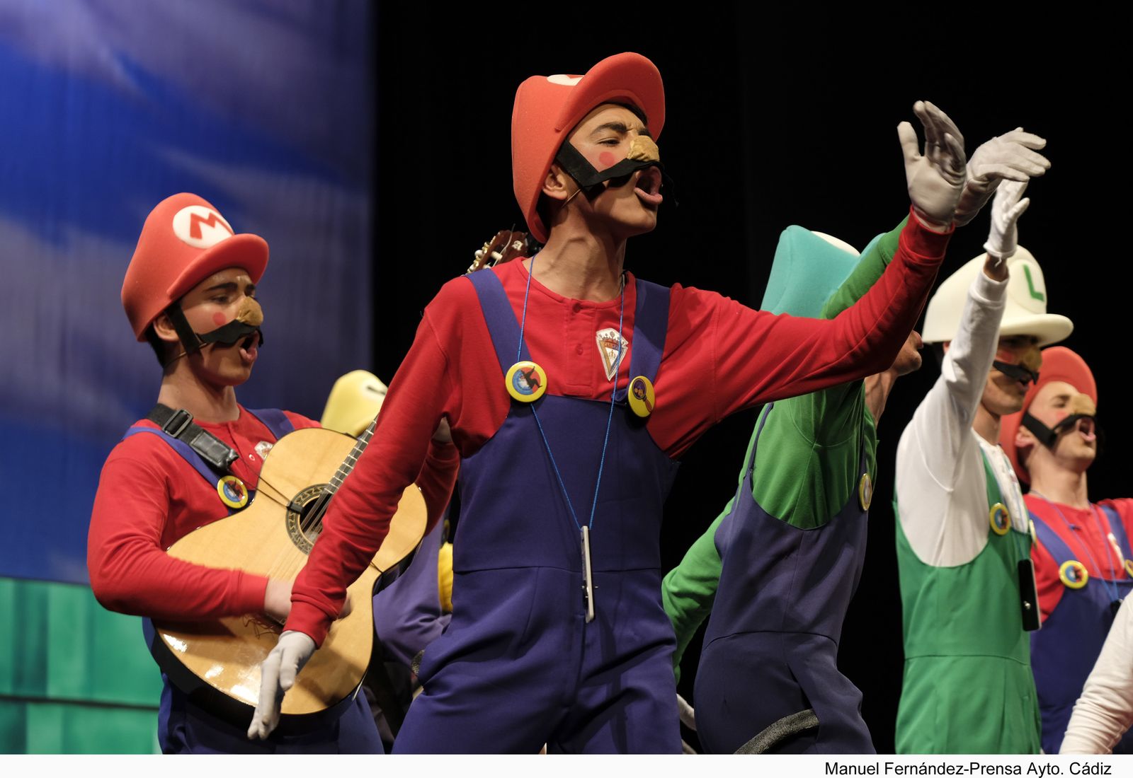 La chirigota 'Tú eres mi bro'