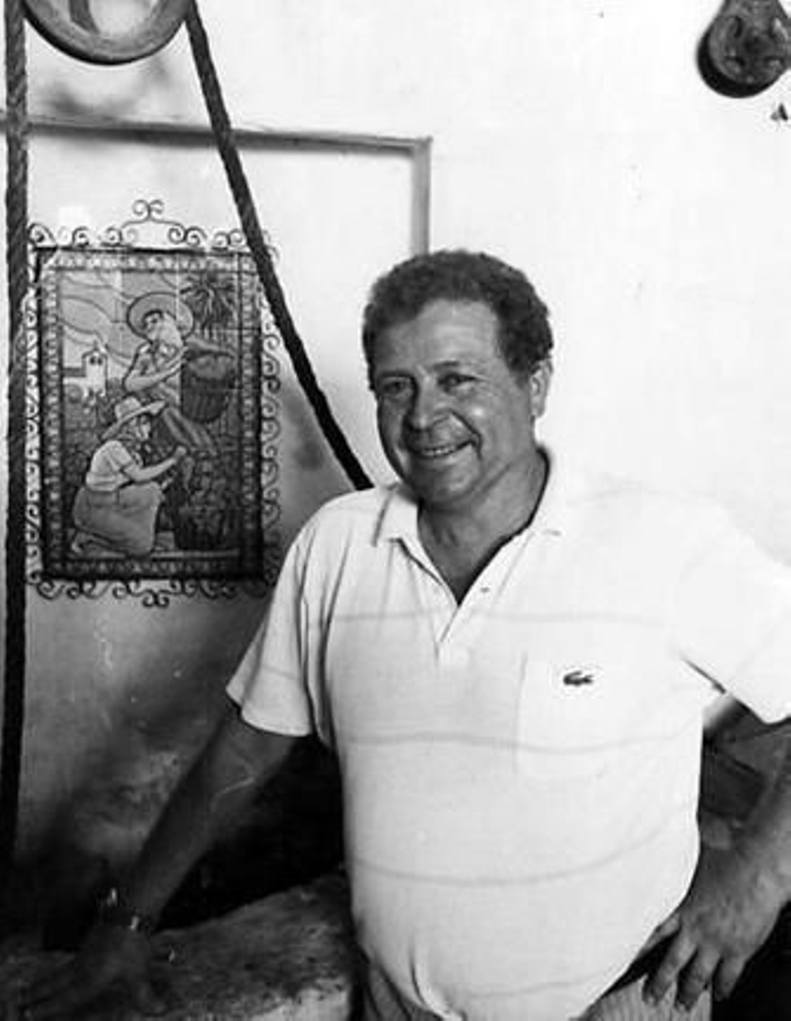 1. 'El Kubala', en la bodeguita de Perico Lassaletta, en la calle Caracuel . 2. Una de las columnas de la antigua bodega de la calle Chancillería que compró Zoilo Ruiz-Mateos Camacho cuando llegó a Jerez mantuvo el cartel de marras. 3. Carlos Barbáchano Sanmillán en 1984, jefe del equipo de administradores que aterrizó en Jerez para gestionar las bodegas de la antigua Rumasa. 5. Amable Álvarez, durante su etapa como gerente de las bodegas Garvey. (Todas las fotografías pertenecen a Diario de Jerez) 1. 'El Kubala', en la bodeguita de Perico Lassaletta, en la calle Caracuel . 2. Una de las columnas de la antigua bodega de la calle Chancillería que compró Zoilo Ruiz-Mateos Camacho cuando llegó a Jerez mantuvo el cartel de marras. 3. Carlos Barbáchano Sanmillán en 1984, jefe del equipo de administradores que aterrizó en Jerez para gestionar las bodegas de la antigua Rumasa. 5. Amable Álvarez, durante su etapa como gerente de las bodegas Garvey. (Todas las fotografías pertenecen a Diario de Jerez)