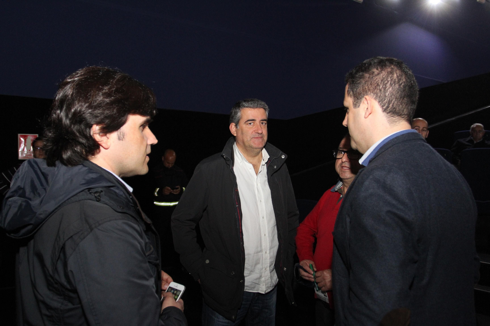 Presentación del documental 'La gran ola' en el colegio Funcadia