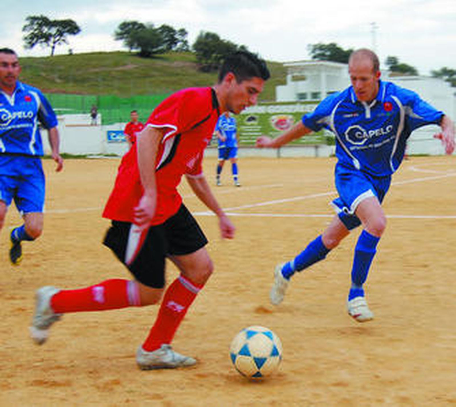 El Rosal suma ante un rival directo por eludir el descenso.