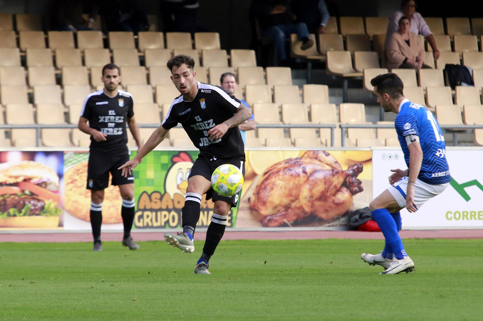 Derbi entre Xerez DFC y Xerez CD en Chapín