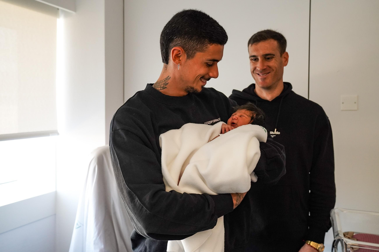 Imágenes de la tradicional visita del Almería a Torrecárdenas por Reyes