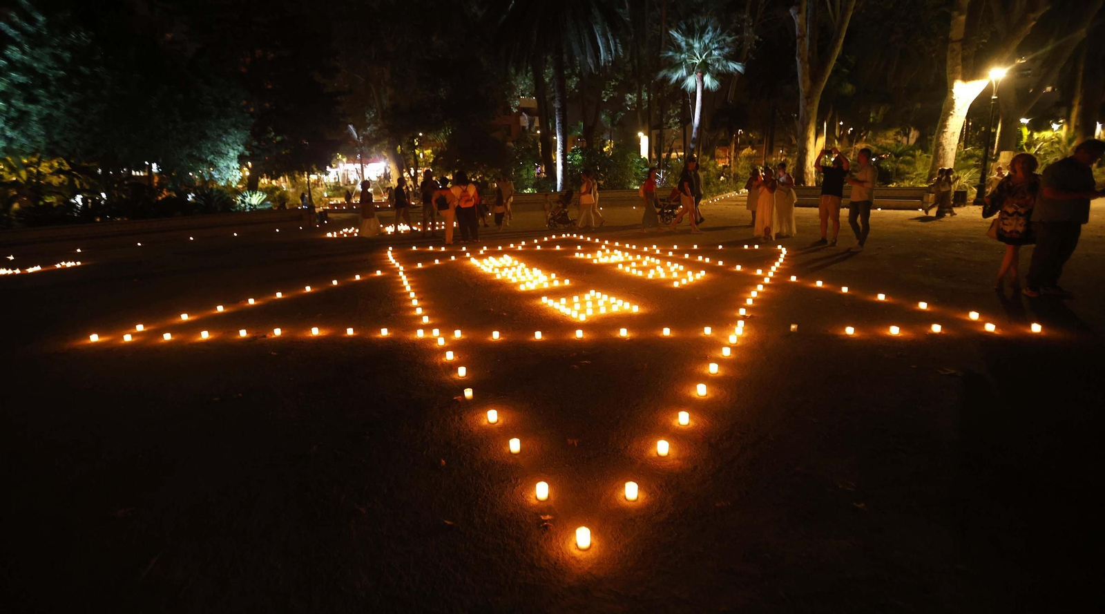 Fotos de la Noche de las Velas en Algeciras