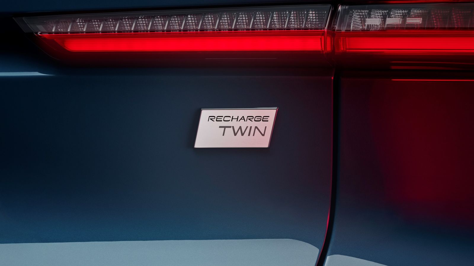 Con el apellido Recharge la marca escandinava identifica a sus modelos eléctricos. También al nuevo C40.