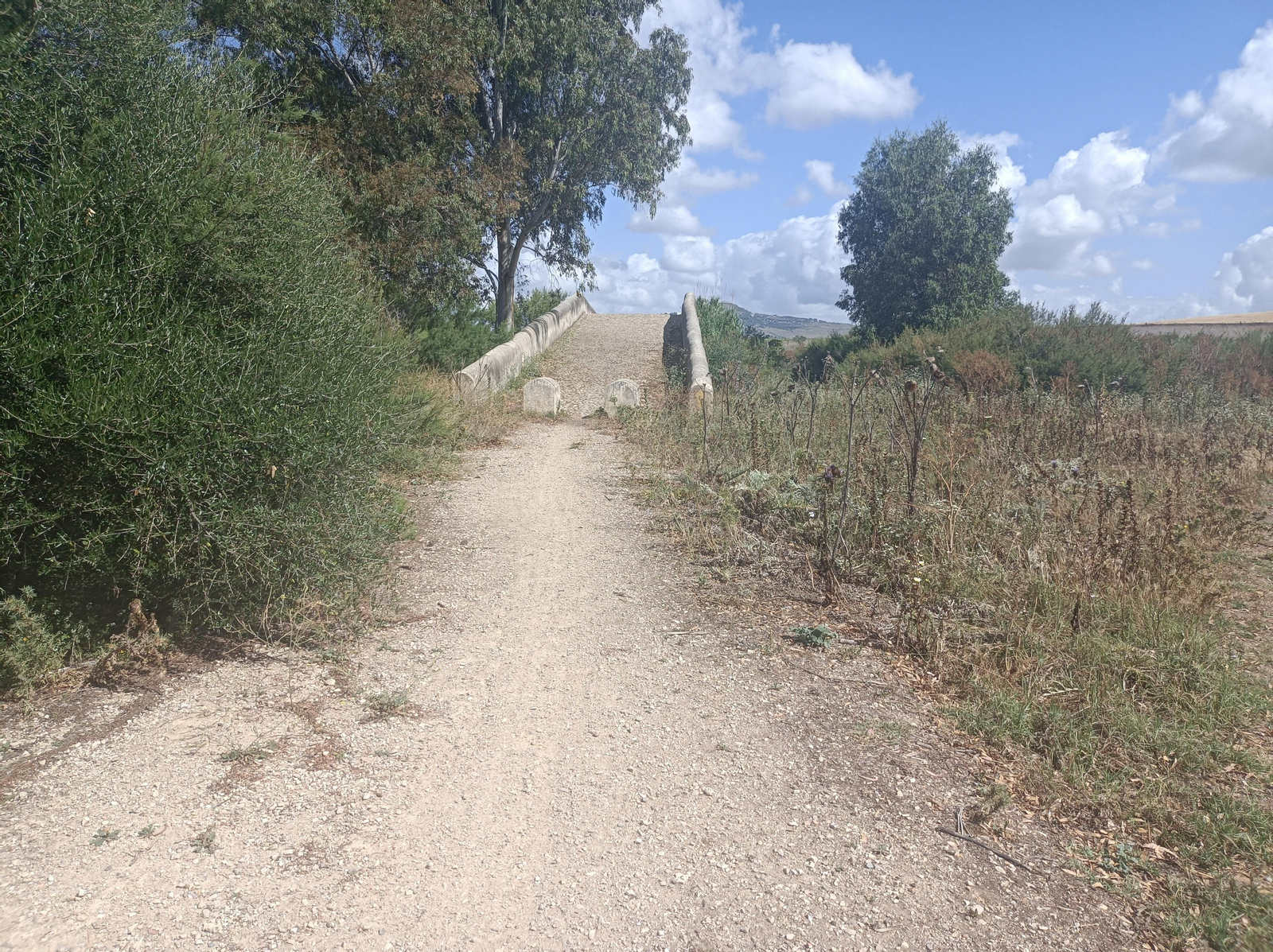 Primero de los puentes romanos que veremos en esta jornada.