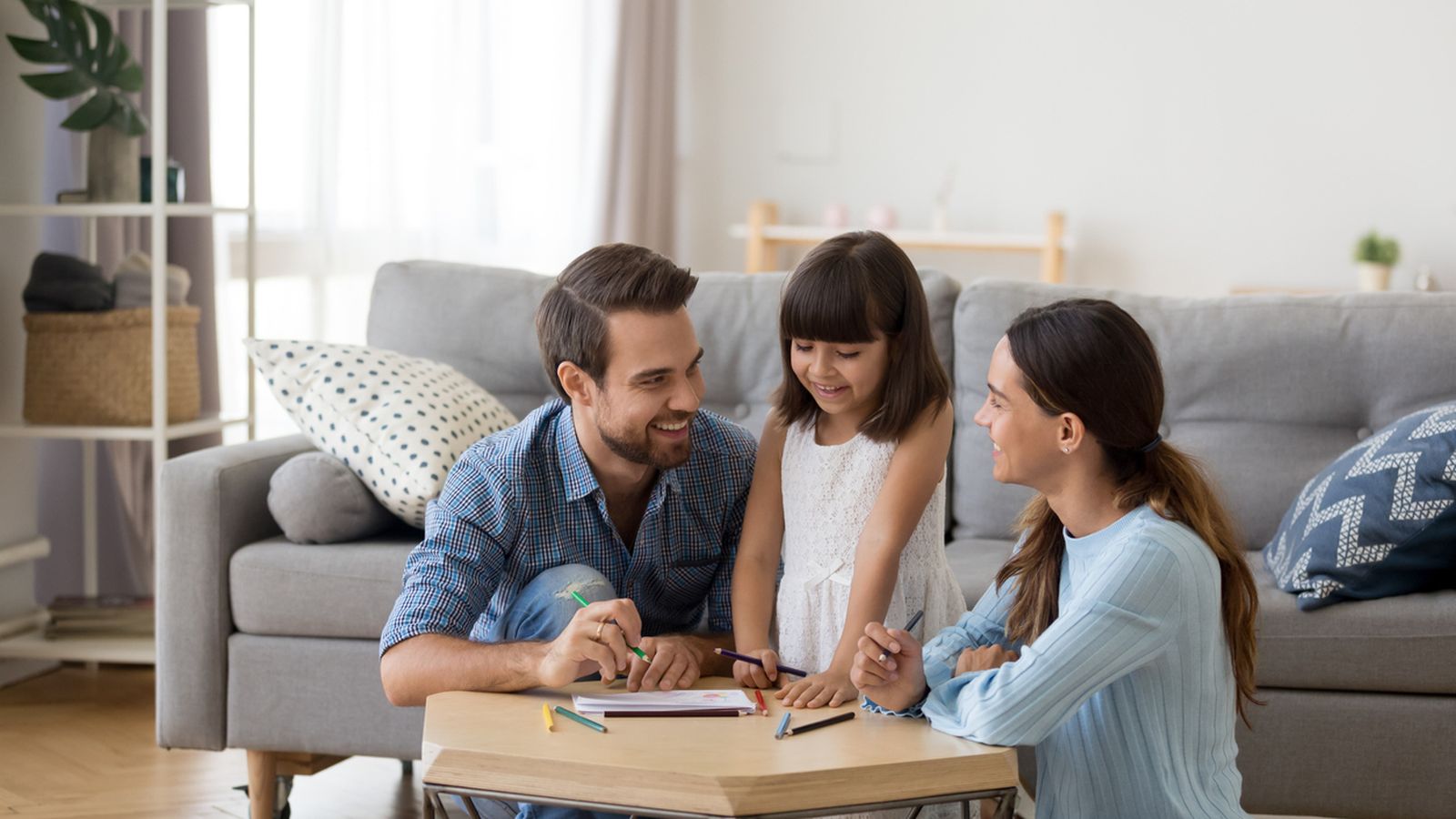 Las relaciones familiares tiene que ser positivas.