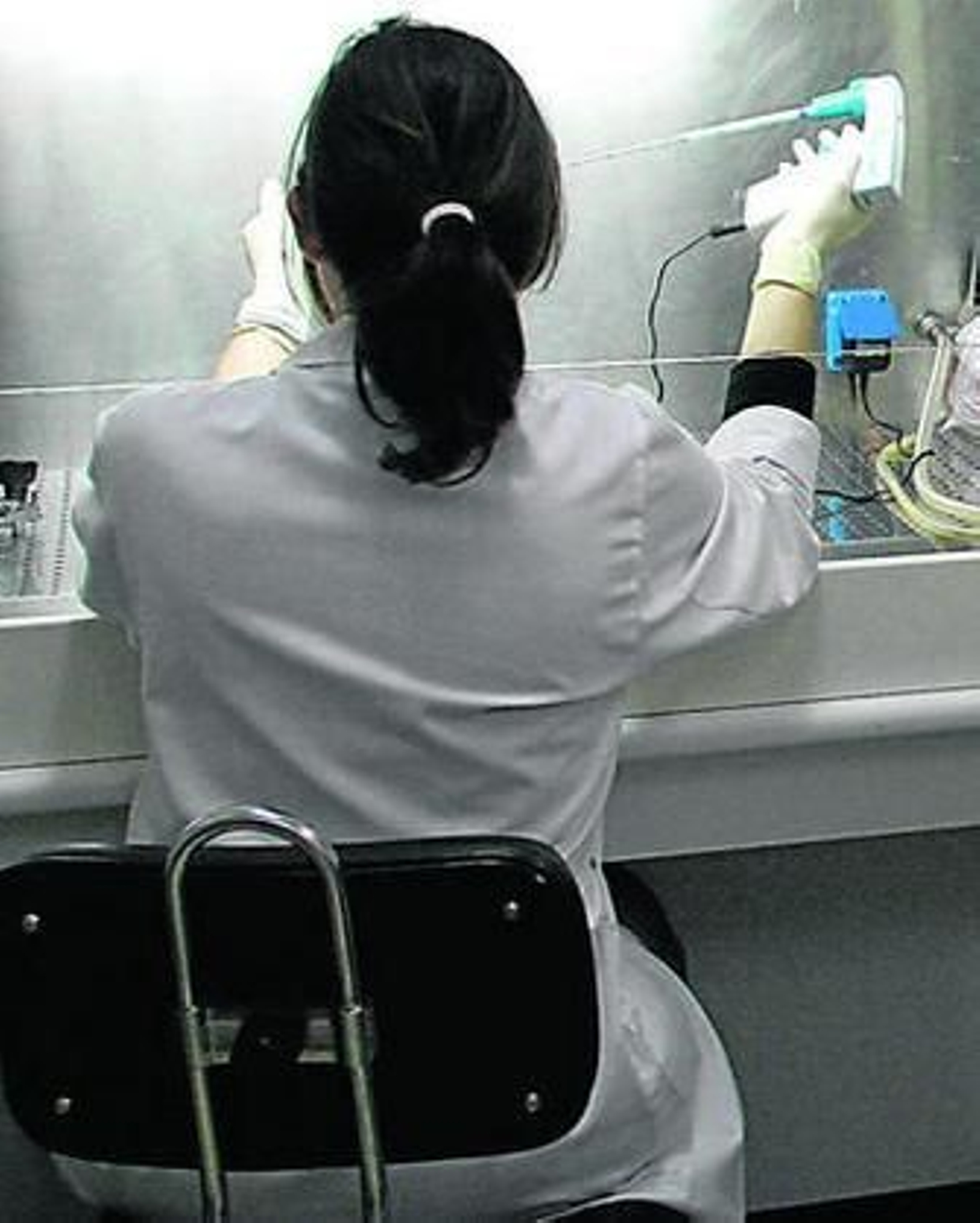 Una investigadora, en una imagen de archivo.