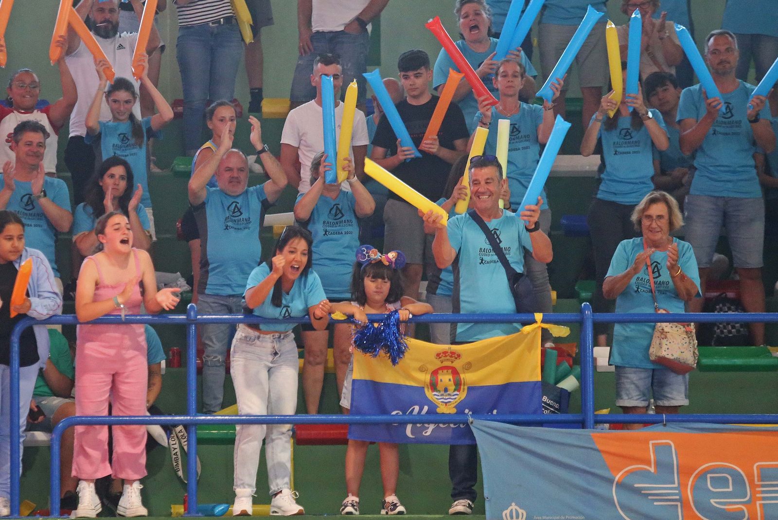 Fotos de la jornada inaugural del CADEBA alevín de balonmano en La Línea