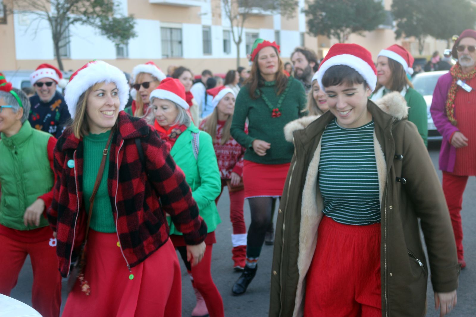 Los Reyes Magos visitan la barriada Río San Pedro