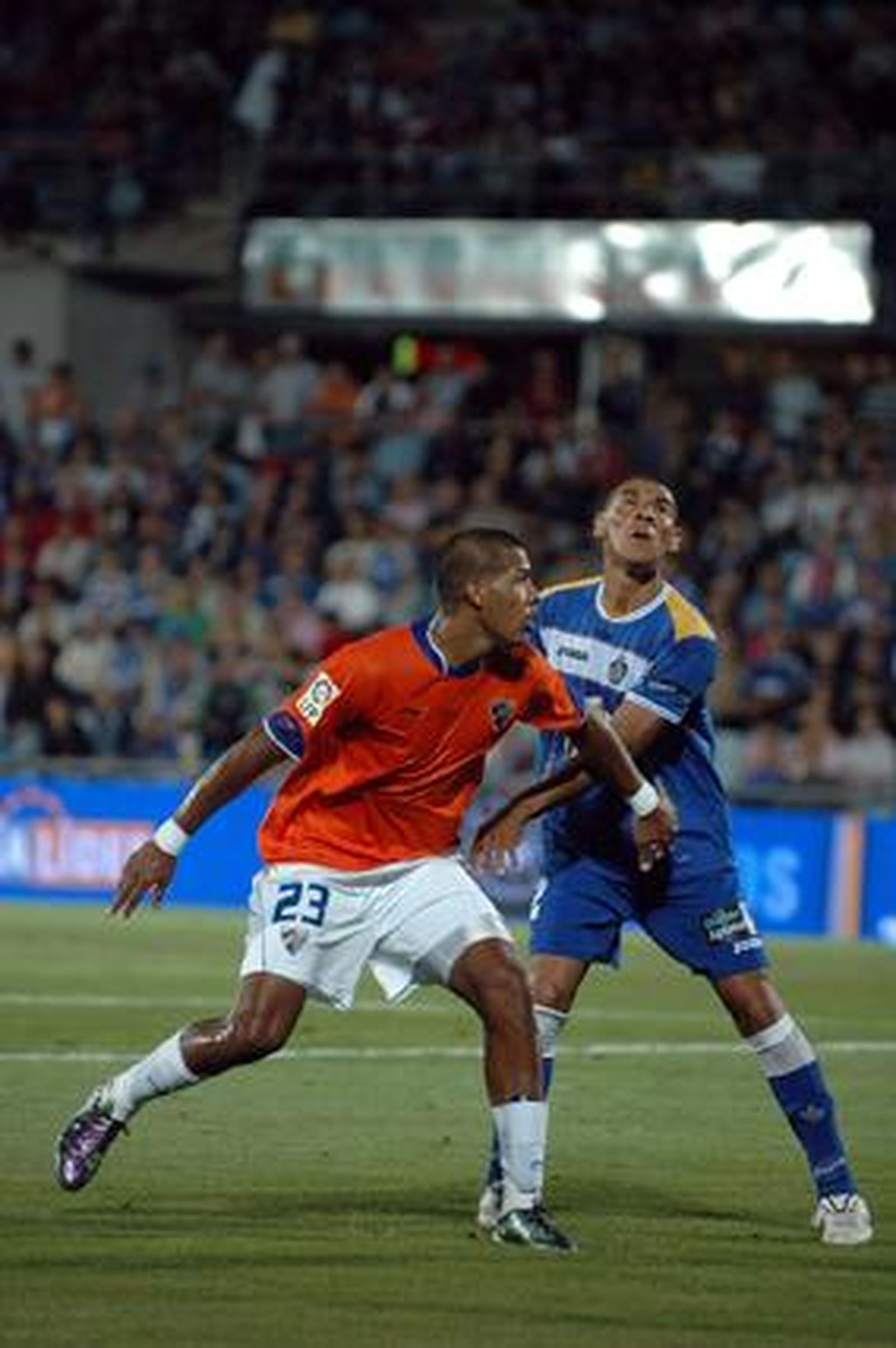 El Málaga gana su segundo partido de la temporada en Liga en casa del Getafe. / LOF