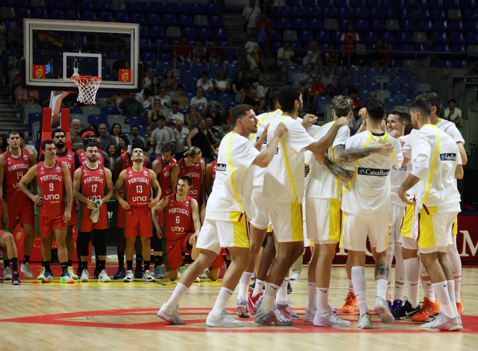 España-Portugal de baloncesto en Málaga, en fotos