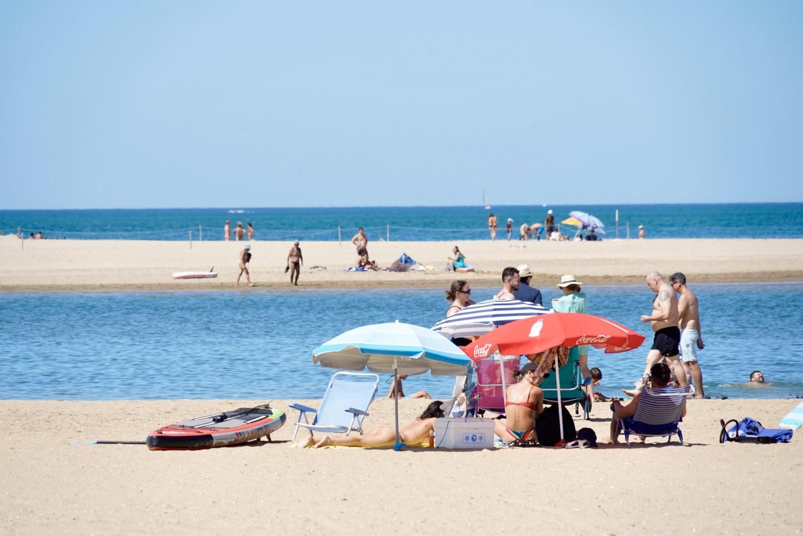 La mañana del sábado en la nueva playa de El Portil