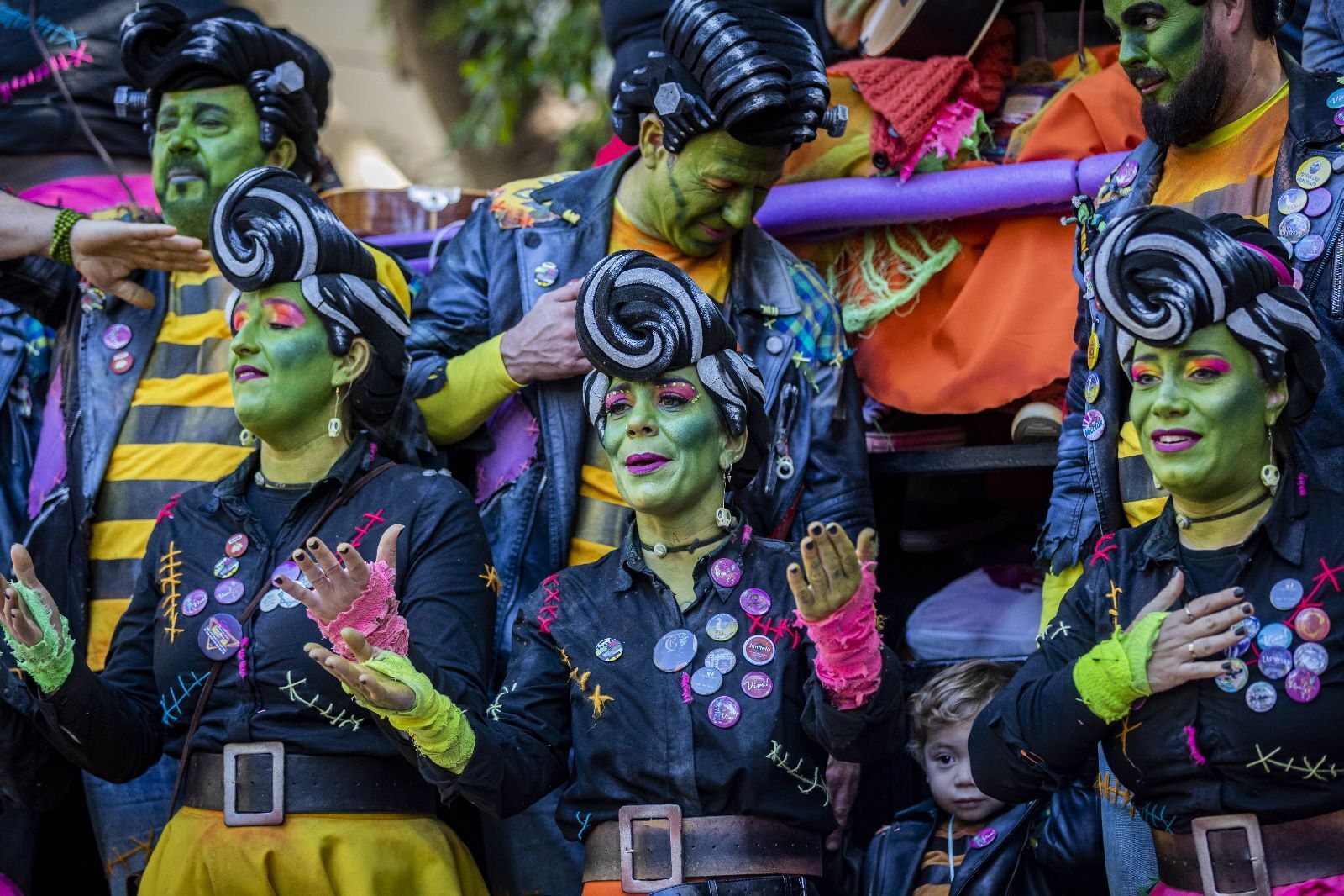 Las imágenes del Domingo de Piñata del Carnaval de Cádiz 2023.