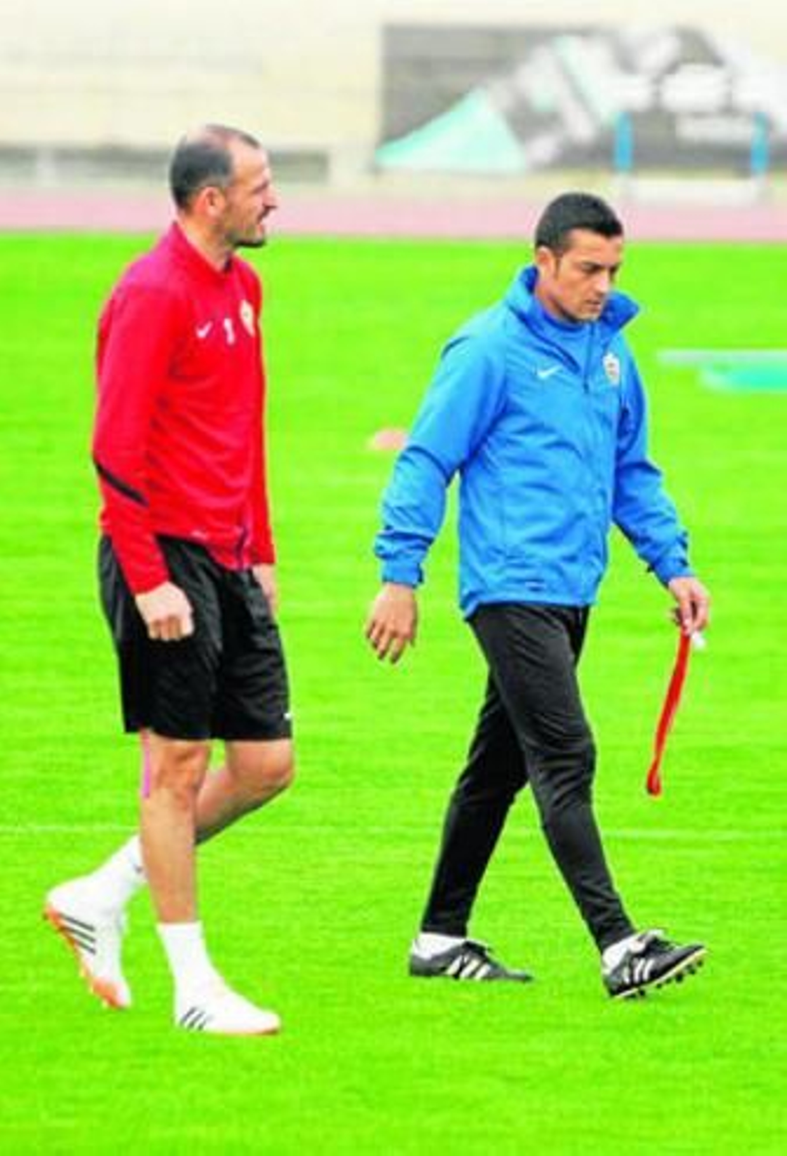 Soriano junto a Francisco en un entrenamiento.