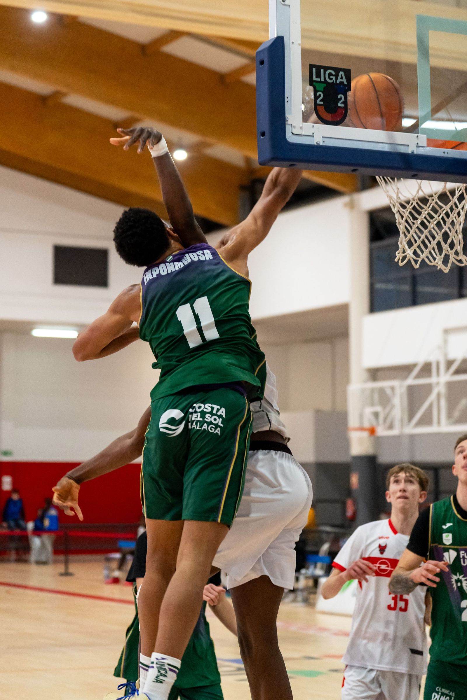Liga U22: El Unicaja Alhaurín de la Torre somete al Granada (94-72)