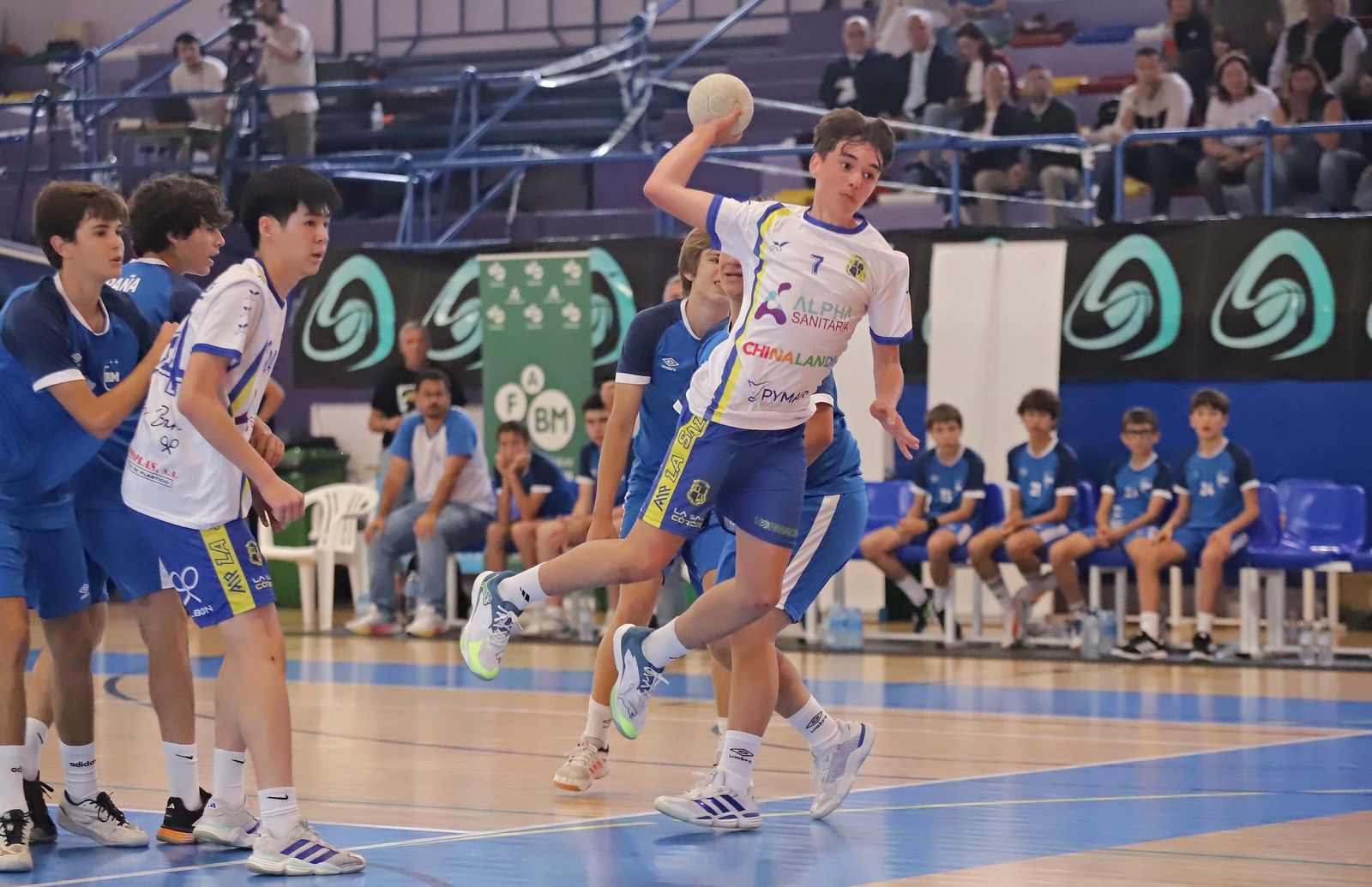 El Romeral de Málaga, campeón del Andaluz infantil masculino de balonmano de La Línea