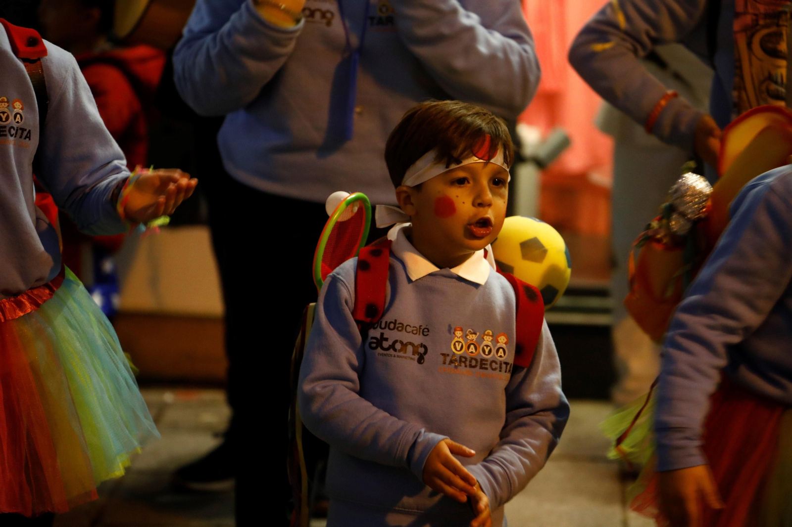 El pregón da paso al Carnaval en las calles de Córdoba, en imágenes