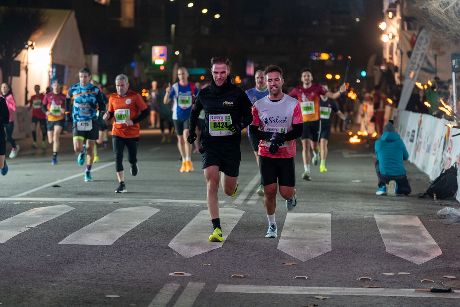 En imágenes: búscate en tu llegada a meta de la Carrera de San Antón 2026 (6)