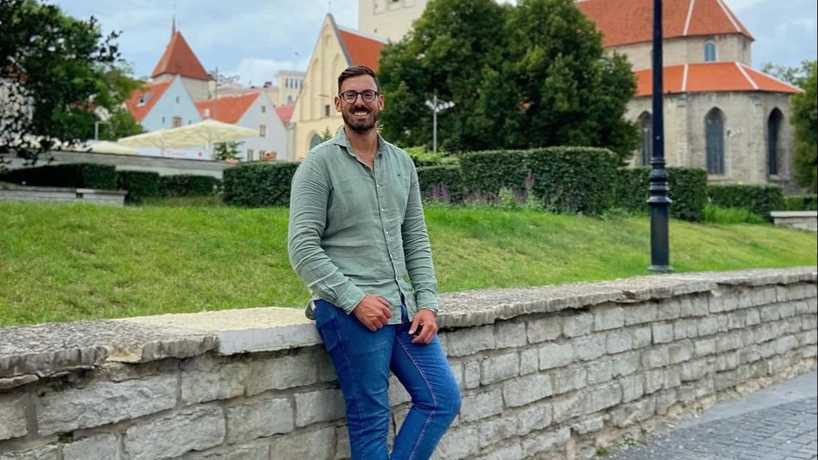 El poeta y profesor Manuel J. Pacheco