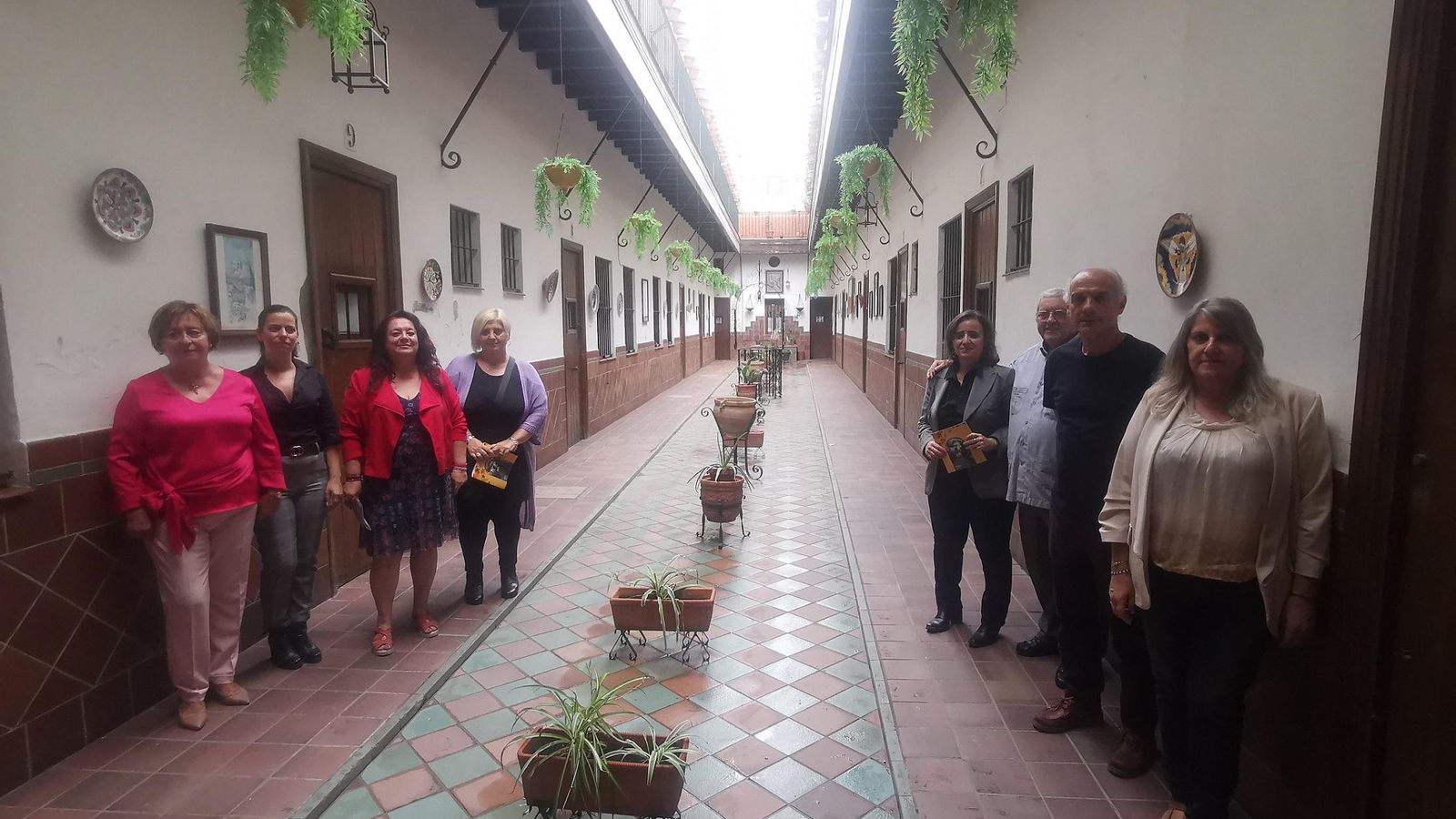 Presentación de la iniciativa 'Otoño en los Corrales de Triana'.