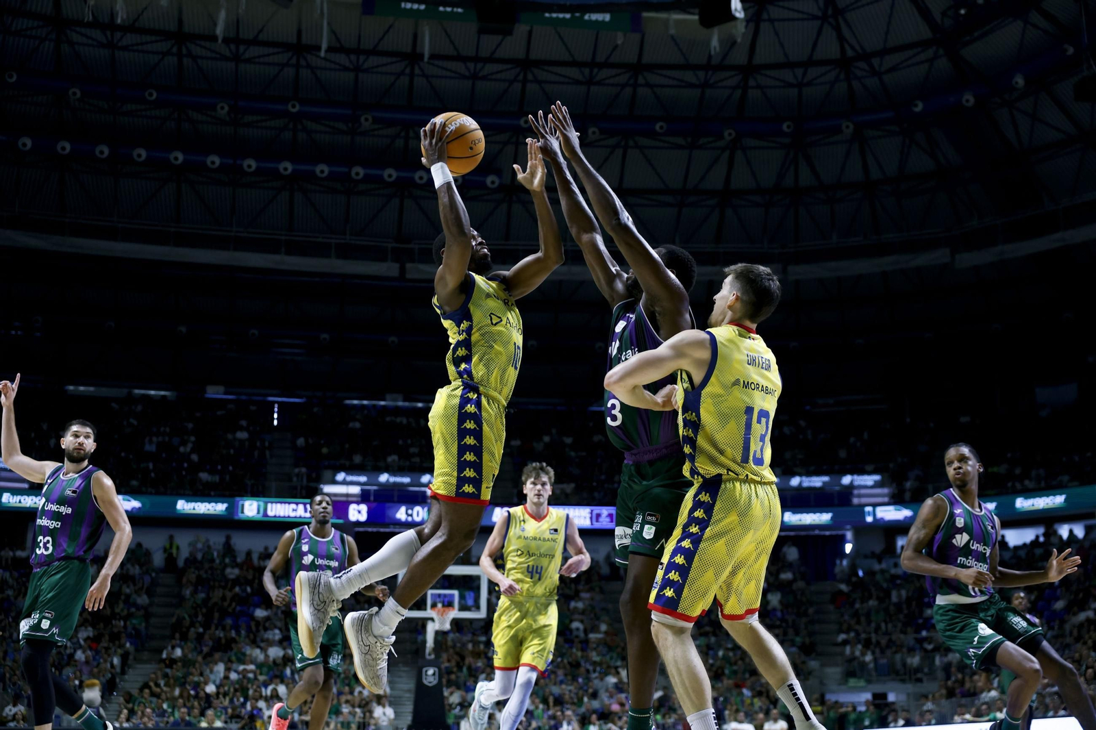 Melvin Ejim, sus cuatro años y seis títulos en Málaga