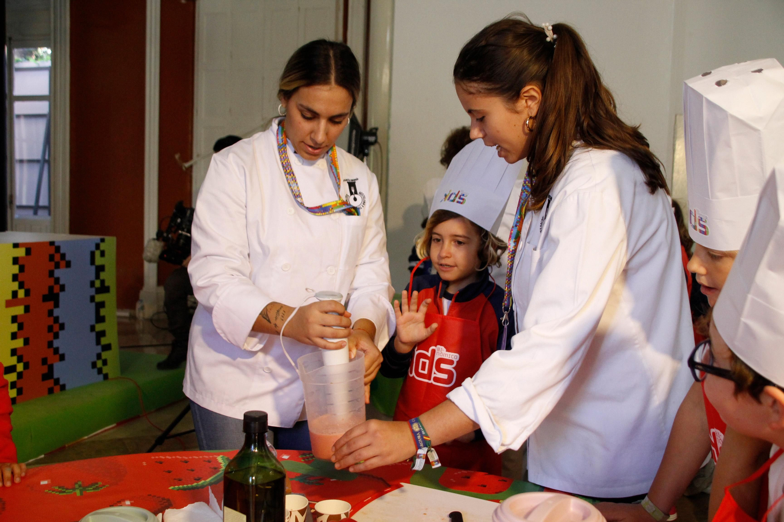 Binómico: Imágenes de la jornada de la jornada de martes en el congreso gastronómico Iberoamericano