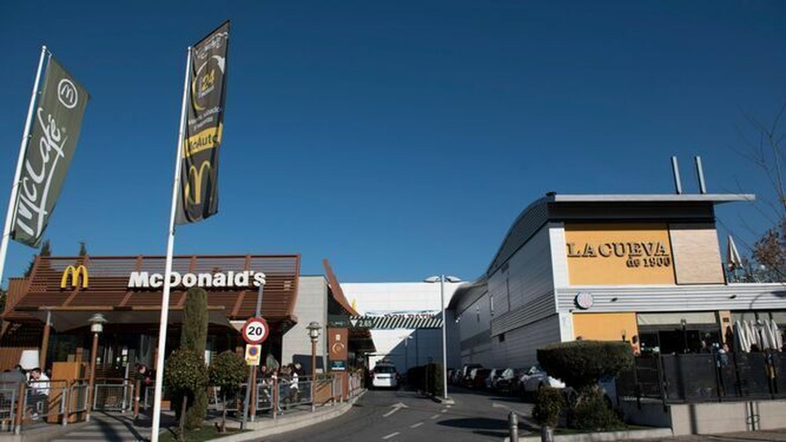 Nuevo impulso al Caso Nazarí de Granada: Investigada otra hermana García Arrabal y más diligencias sobre los restaurantes del Zaidín