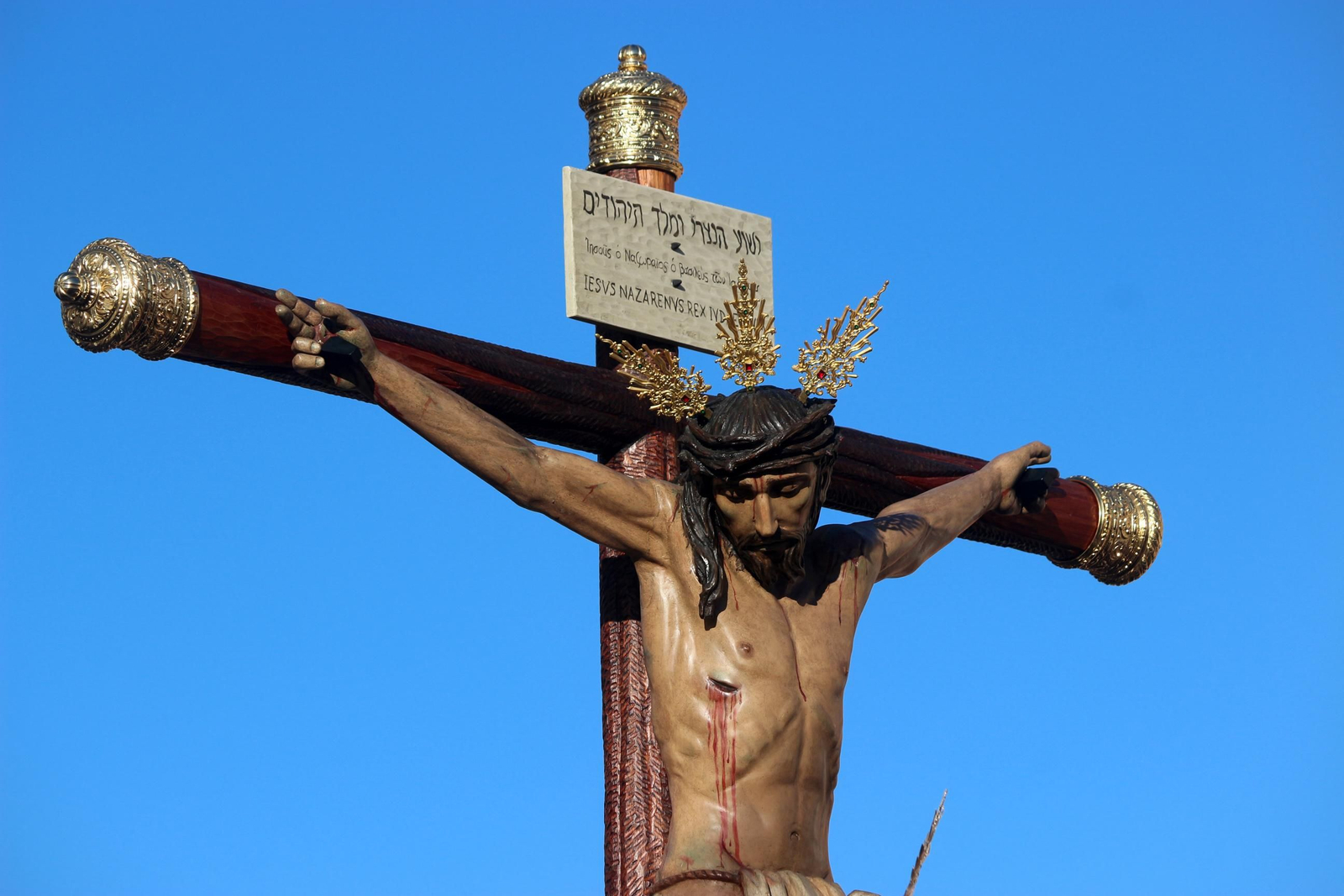 Las imágenes del Miércoles Santo en Puerto Real 2023: Vera-Cruz y Amargura