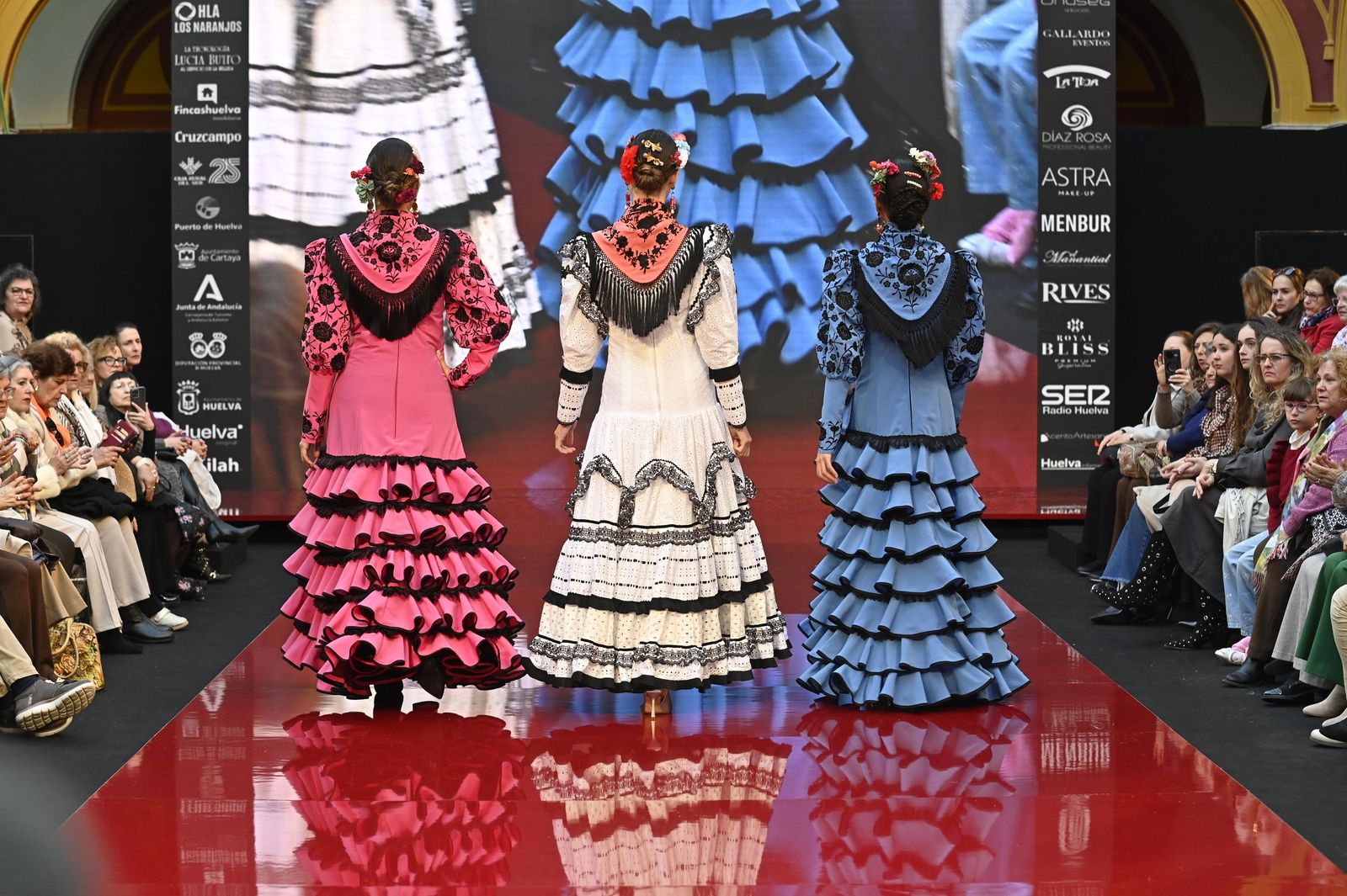 Huelva Flamenca 2026: Desfile de Olaje
