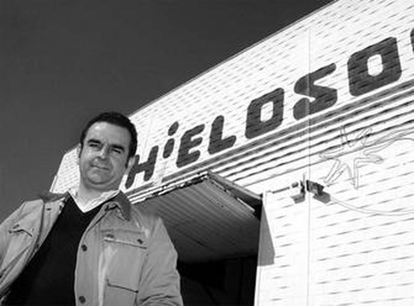 Miguel Ángel Vázquez, director general de Procubitos, en las instalaciones de Hielosol.