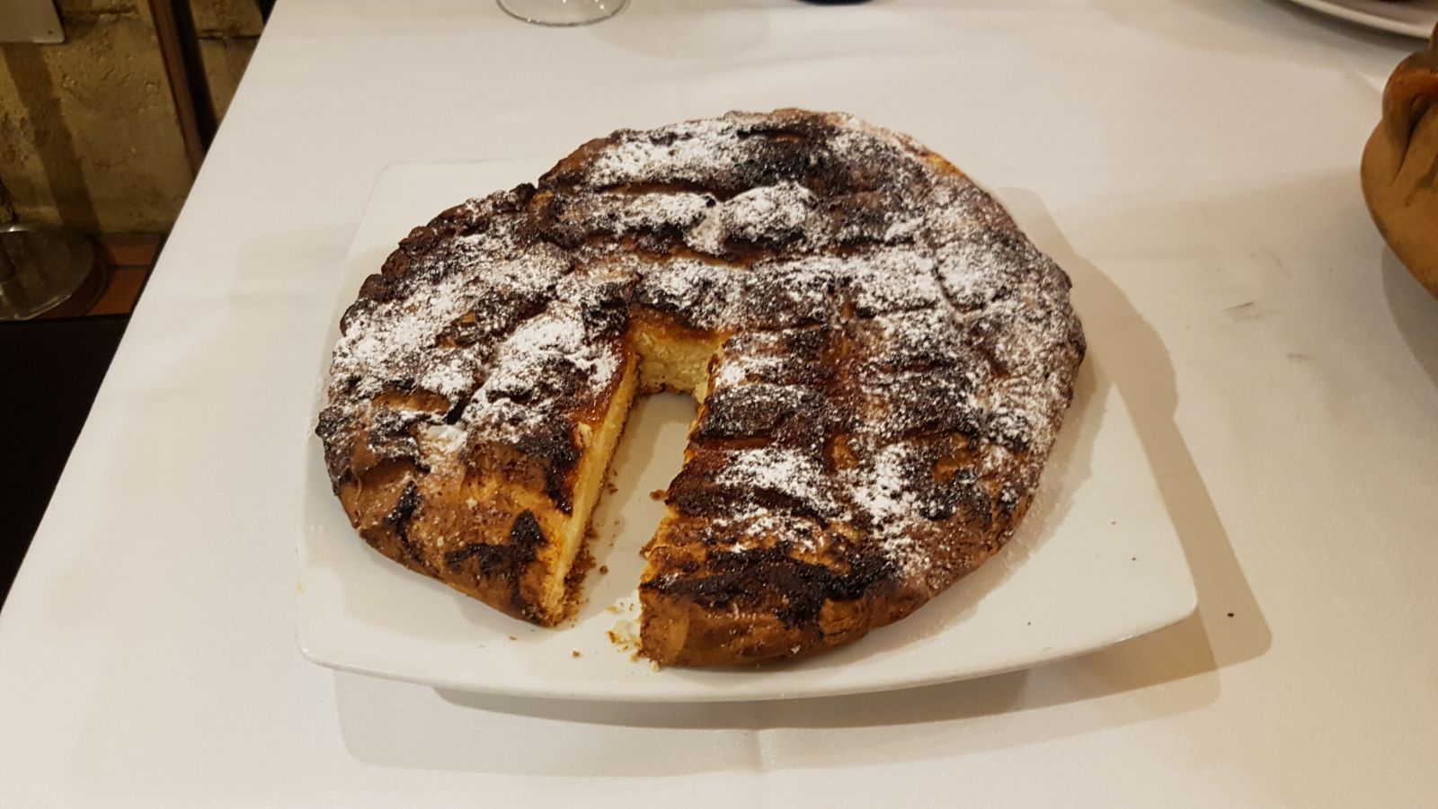 El arte y riqueza de la gastronomía segoviana se sirven en La Encina